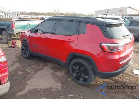 2019 Jeep Compass Altitude Fwd z USA, uszkodzony, nr VIN 3C4NJCBB4KT789231